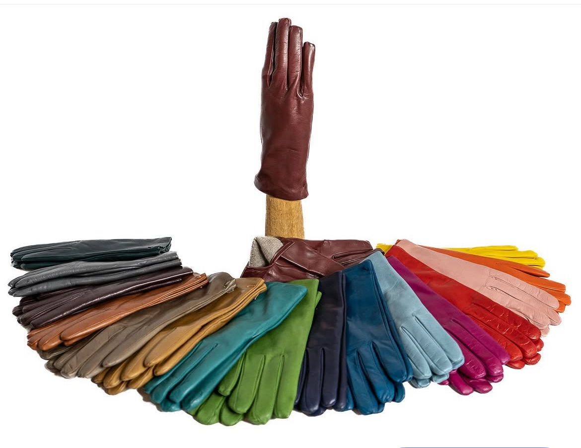 Guanto stagionale in pelle scamosciata design 2 colori donna Guanto stagionale in pelle scamosciata design 2 colori donna