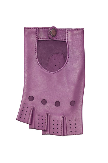 Driving Gloves – Classic Elegance in Motion